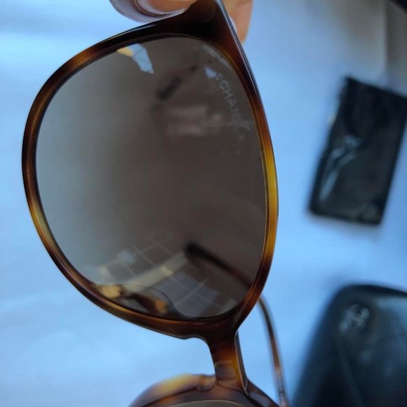 Chanel There`s Reason Sunglasses *Asian Fit* CH5278A 1295/S5 - Picture 4 of 5